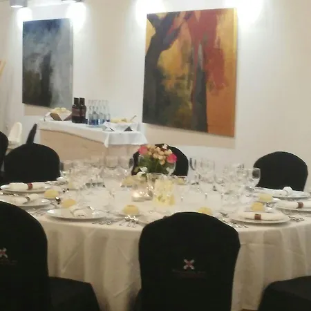 Hotel Hospederia Parque De Monfraguee 4*