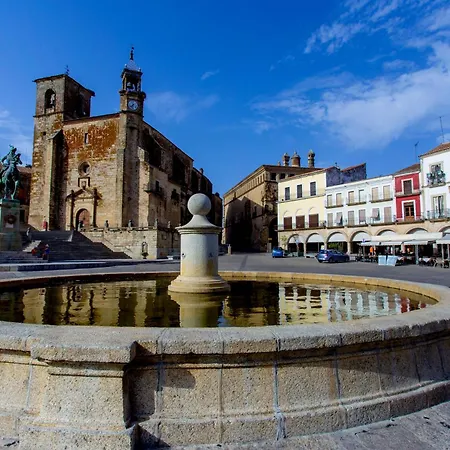 Hotel Parque De Monfraguee 4*