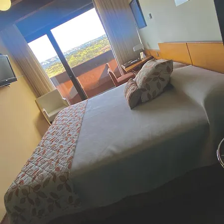 Parque De Monfraguee Hotel 4*