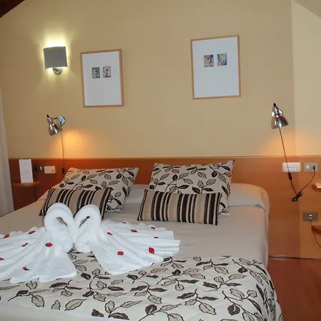Hospederia Parque De Monfragüe Hotel