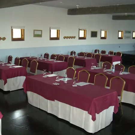 Parque De Monfraguee Hotel 4*