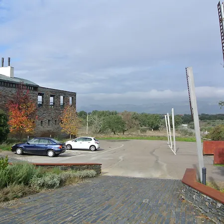 Hotel Parque De Monfraguee 4*