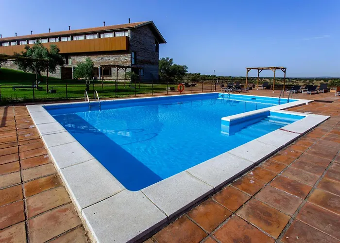 Отель Parque De Monfraguee Торрехон-эль-Рубио