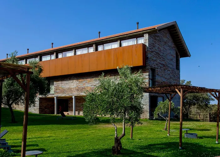 Parque De Monfraguee Hotel