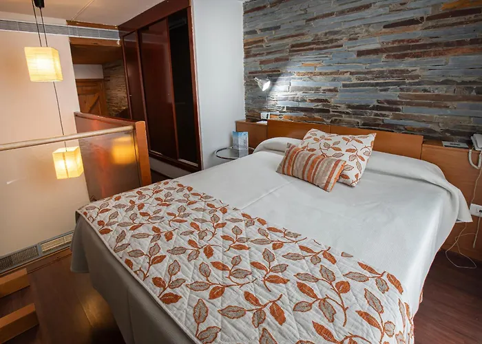 Parque De Monfraguee Hotel 4*