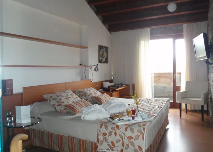 Parque De Monfraguee Отель 4*