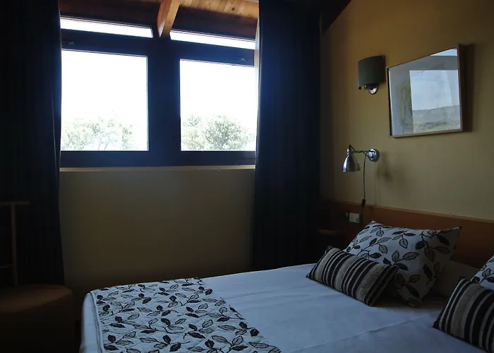 Hotel Parque De Monfraguee 4*