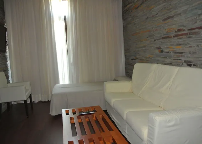 Parque De Monfraguee Hotel