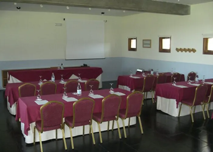 Parque De Monfraguee Hotel